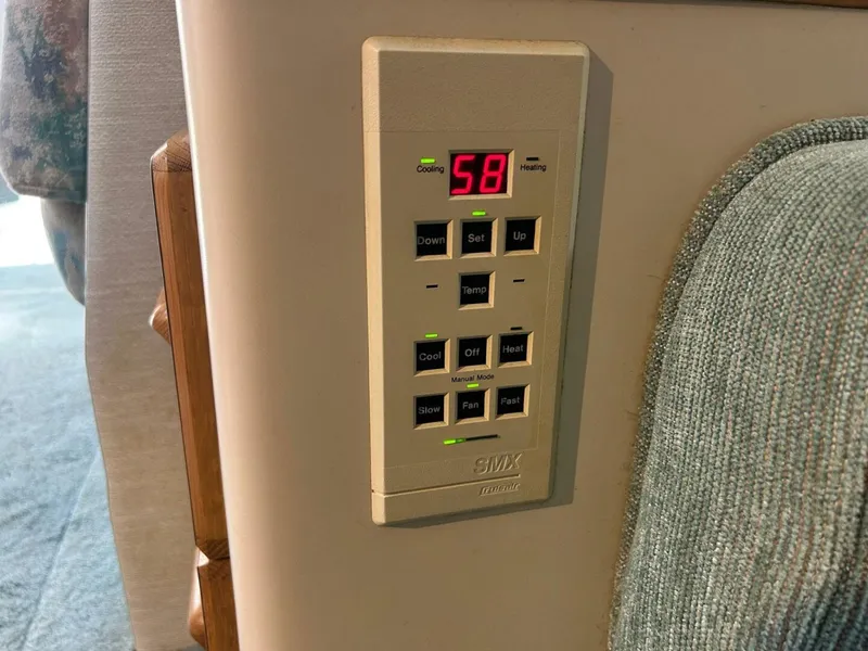 Slide: The Image of Sea Ray 370 Sundancer 1994 - 5292350