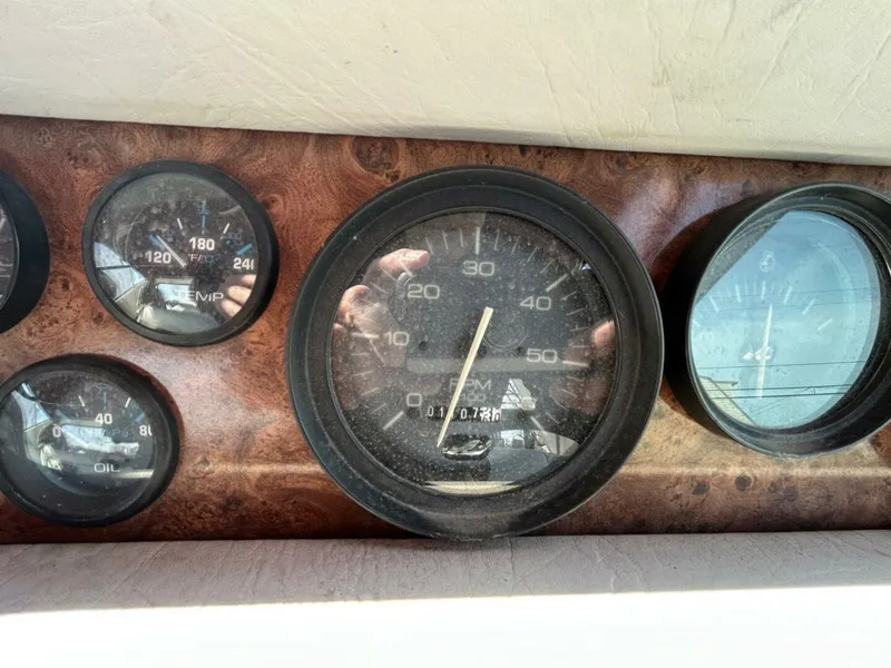 Slide: The Image of Sea Ray 370 Sundancer 1994 - 5292352