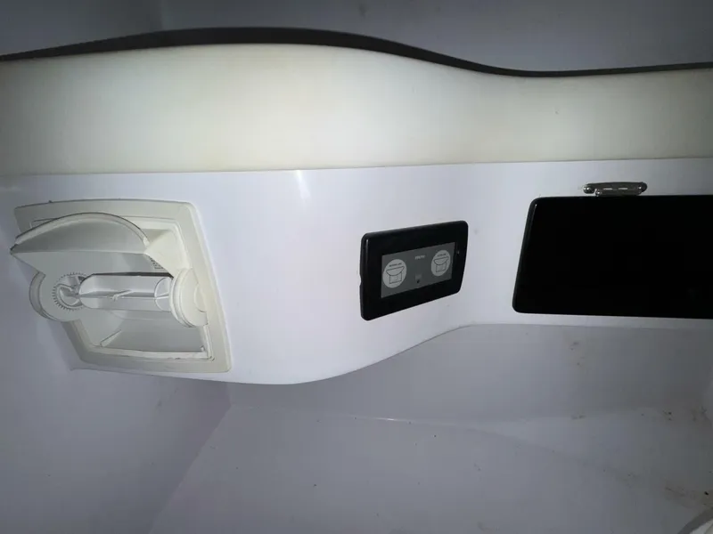 Slide: The Image of Donzi 38ZR 2006 - 5292460