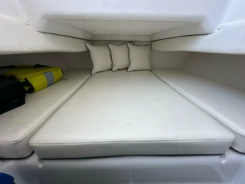 Slide: The Image of 2019 SeaHunter 39 CC - CHIRON39 - 5335273