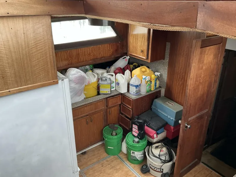 Slide: The Image of Hatteras 58 Yacht Fisherman 1978 - 5292729