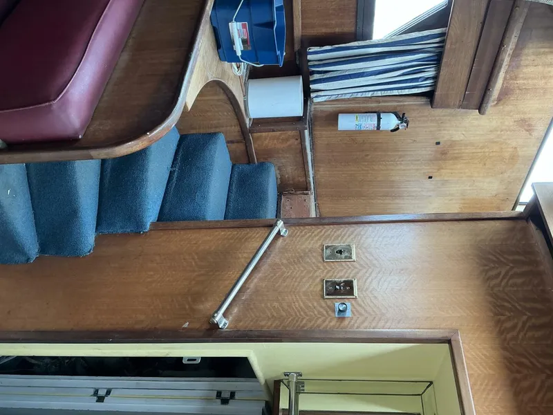 Slide: The Image of Hatteras 58 Yacht Fisherman 1978 - 5292733