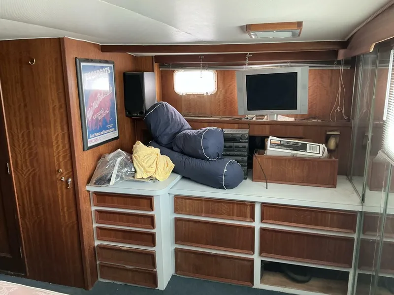 Slide: The Image of Hatteras 58 Yacht Fisherman 1978 - 5292753