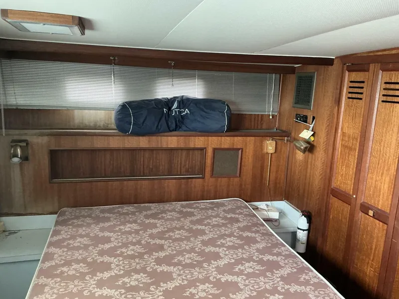 Slide: The Image of Hatteras 58 Yacht Fisherman 1978 - 5292755