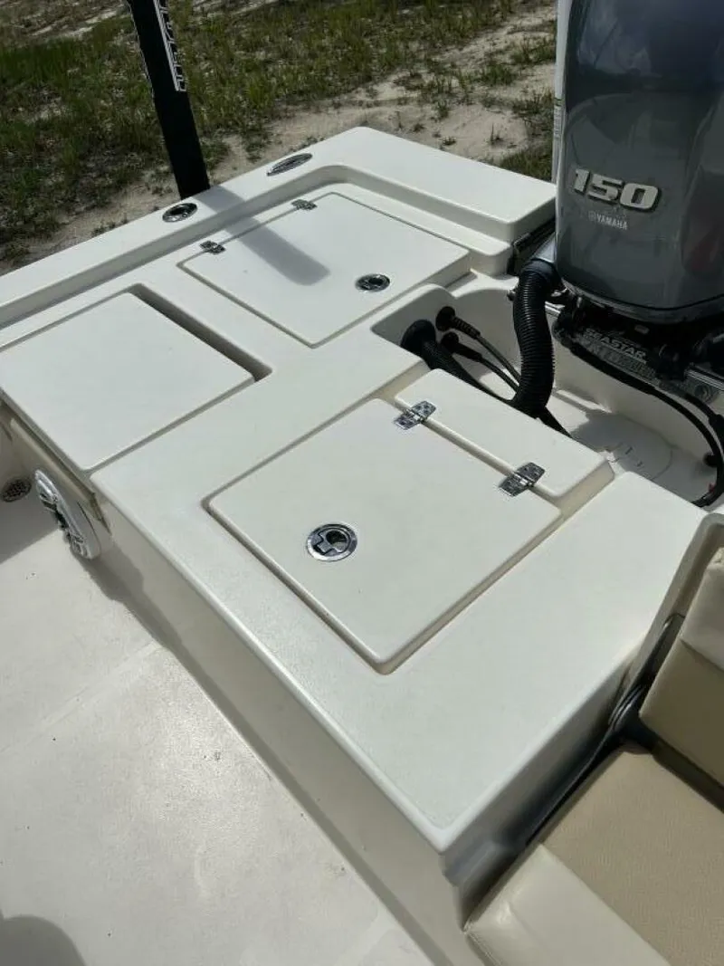 Slide: The Image of Pathfinder 2200 TRS 2017 - 5308537