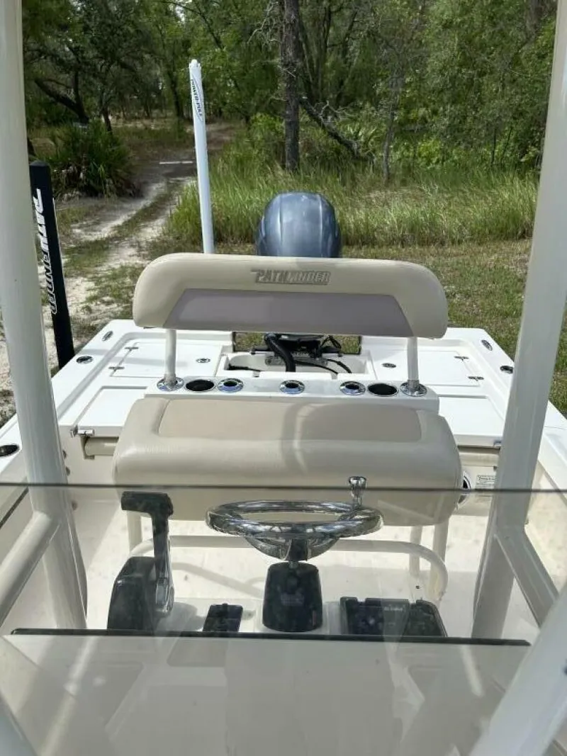 Slide: The Image of Pathfinder 2200 TRS 2017 - 5308558