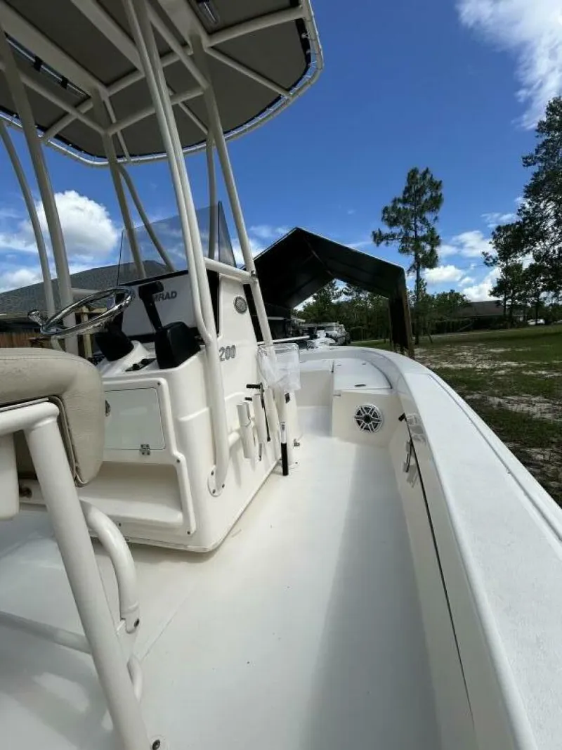 Slide: The Image of Pathfinder 2200 TRS 2017 - 5308568