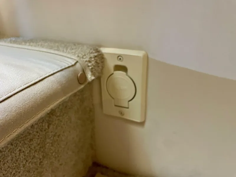 Slide: The Image of Sea Ray 400 Sundancer 2017 - 5297550