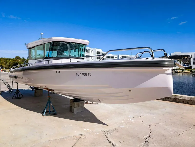 The Image of Axopar 28 CABIN 2022 - 5293633