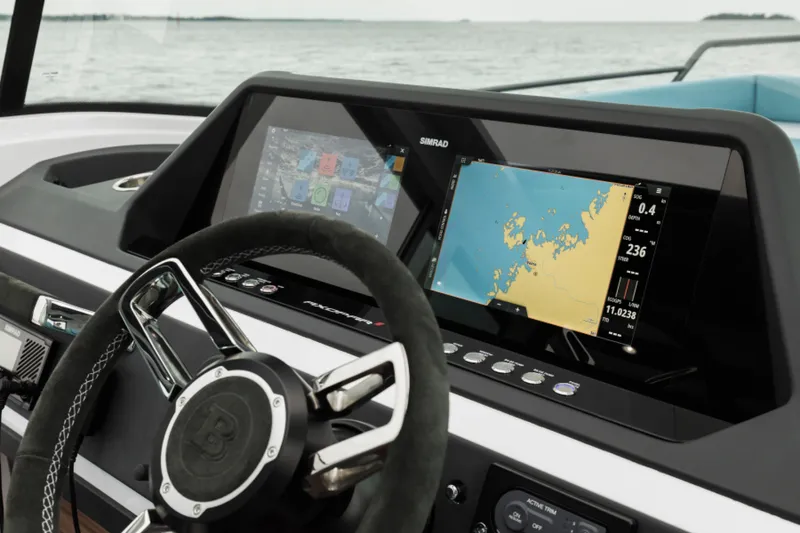 Slide: The Image of Axopar 28 CABIN 2022 - 5293645