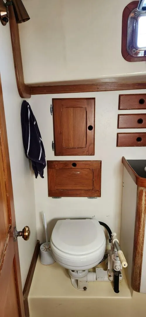 Slide: The Image of Bristol 40 1983 - 5293677