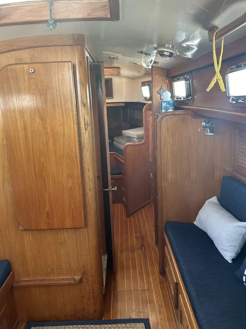 Slide: The Image of Bristol 40 1983 - 5293683