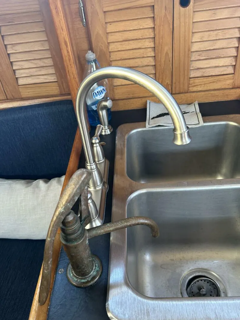 Slide: The Image of Bristol 40 1983 - 5293690