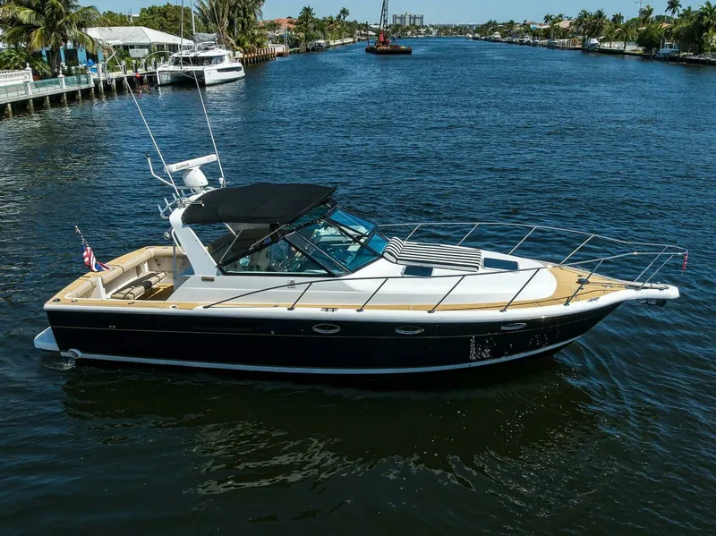 Slide: The Image of Tiara 3100 LE Black Jack - Profile 2002 Tiara 3100 LE Black Jack - 7654652