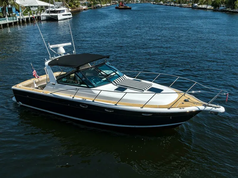 Slide: The Image of Tiara 3100 LE Black Jack - Profile 2002 Tiara 3100 LE Black Jack - 7654653