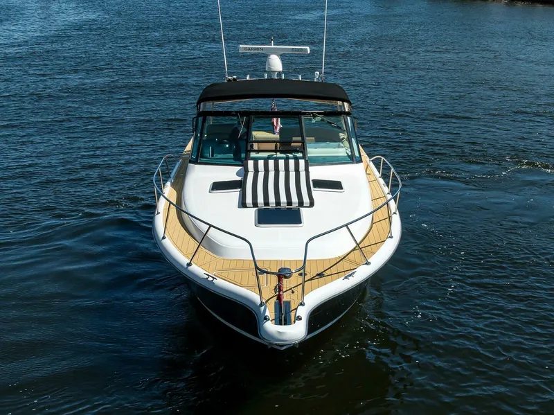 Slide: The Image of Tiara 3100 LE Black Jack - Profile 2002 Tiara 3100 LE Black Jack - 7654654