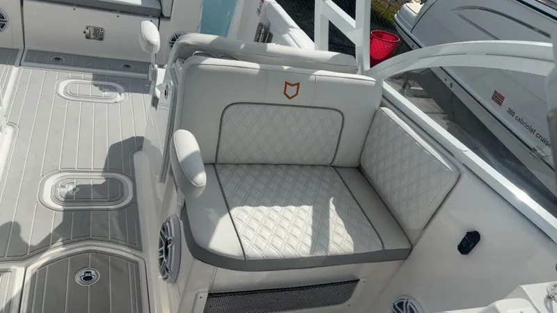 Slide: The Image of Sea Fox 288 Traveler 2026 - 5831987