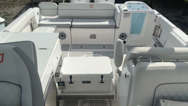 Slide: The Image of Sea Fox 288 Traveler 2026 - 5831982