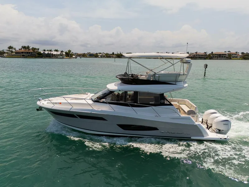 Slide: The Image of Regal 38 FXO 2023 - 5294299