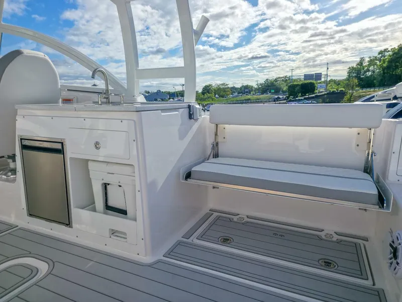 Slide: The Image of Sea Fox 288 Traveler 2026 - 5577683