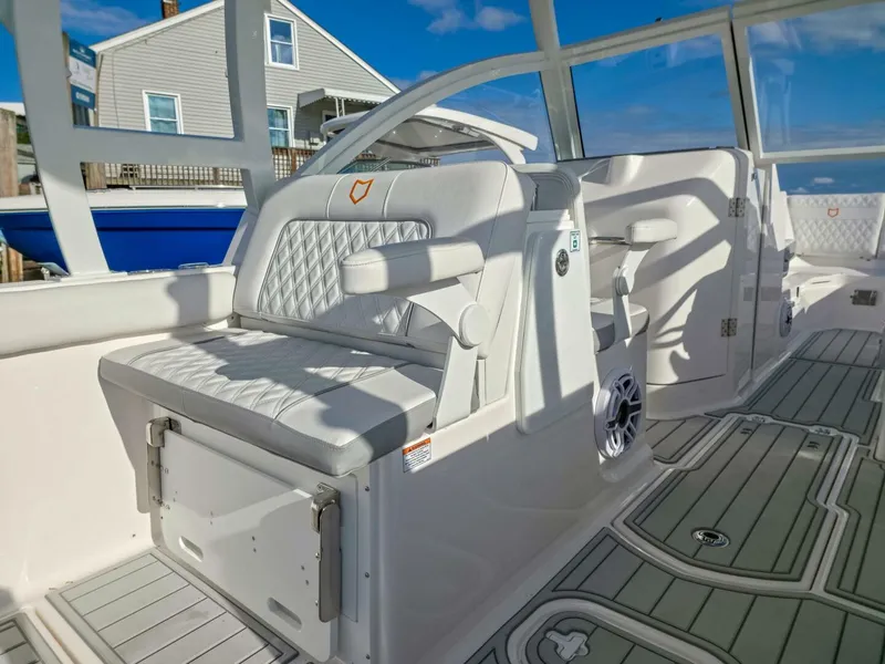 Slide: The Image of Sea Fox 288 Traveler 2026 - 5577685