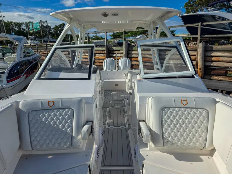 Slide: The Image of Sea Fox 288 Traveler 2026 - 5577695