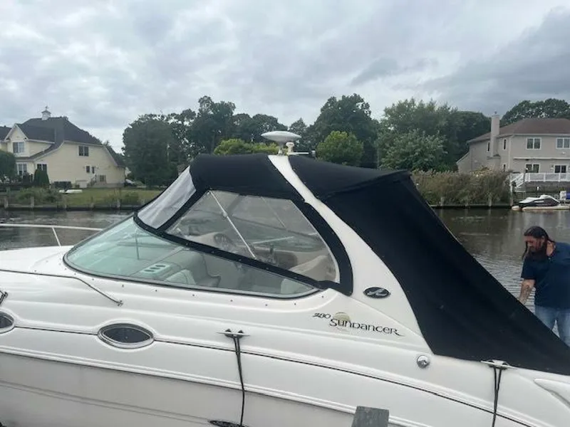 Slide: The Image of Sea Ray 28DA 2003 - 5294888