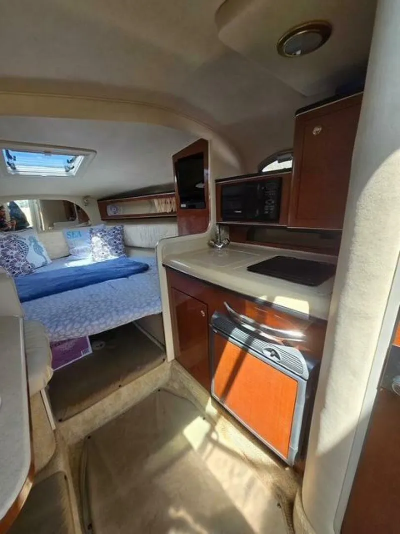 Slide: The Image of Sea Ray 28DA 2003 - 5294901