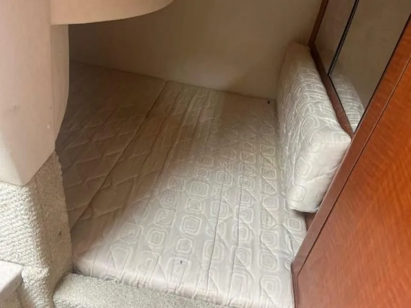 Slide: The Image of Sea Ray 28DA 2003 - 5294906