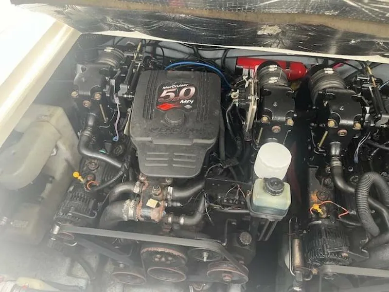 Slide: The Image of Sea Ray 28DA 2003 - 5294908