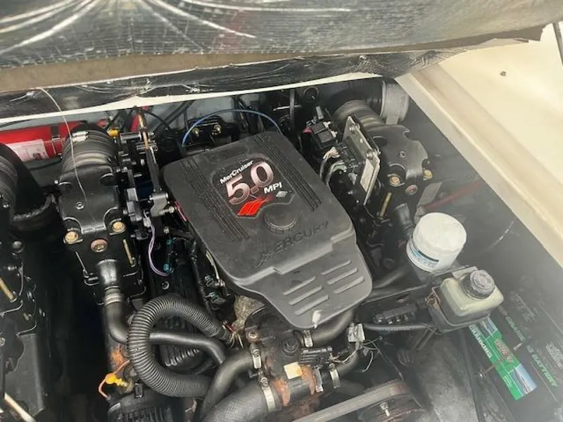 Slide: The Image of Sea Ray 28DA 2003 - 5294909