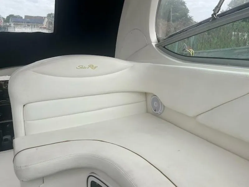 Slide: The Image of Sea Ray 28DA 2003 - 5294912