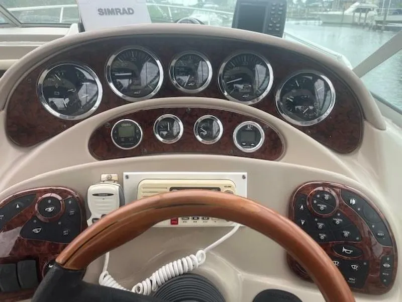 Slide: The Image of Sea Ray 28DA 2003 - 5294894