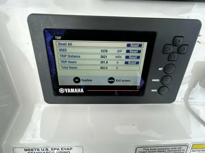 Slide: The Image of Regulator Marine 23 FS 2018 - 5295638