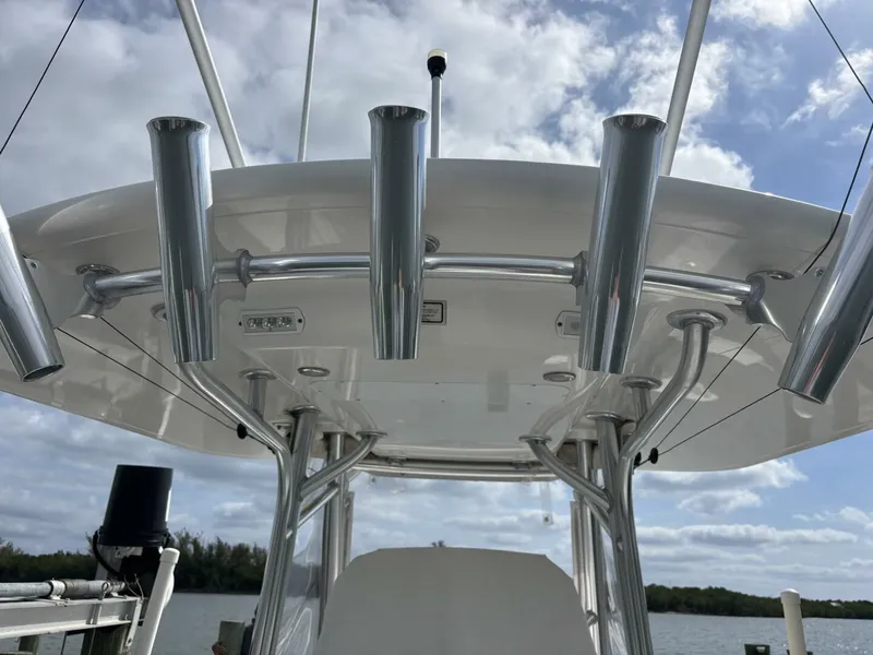 Slide: The Image of Regulator Marine 23 FS 2018 - 5295620