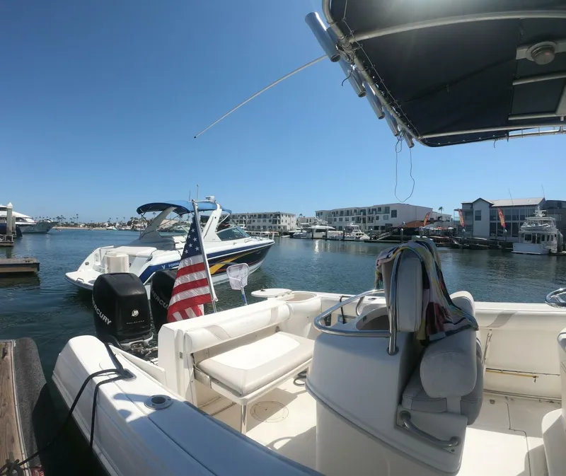 Slide: The Image of Boston Whaler 270 Outrage 2006 - 5295995