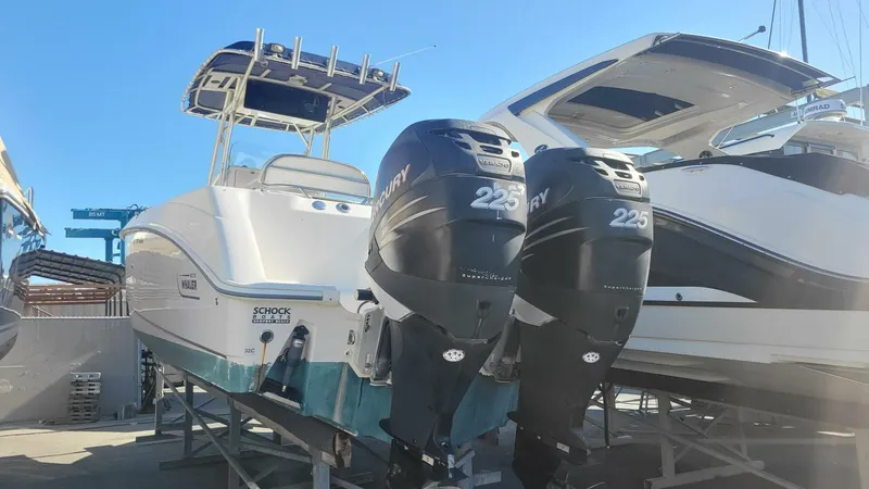 Slide: The Image of Boston Whaler 270 Outrage 2006 - 5296046