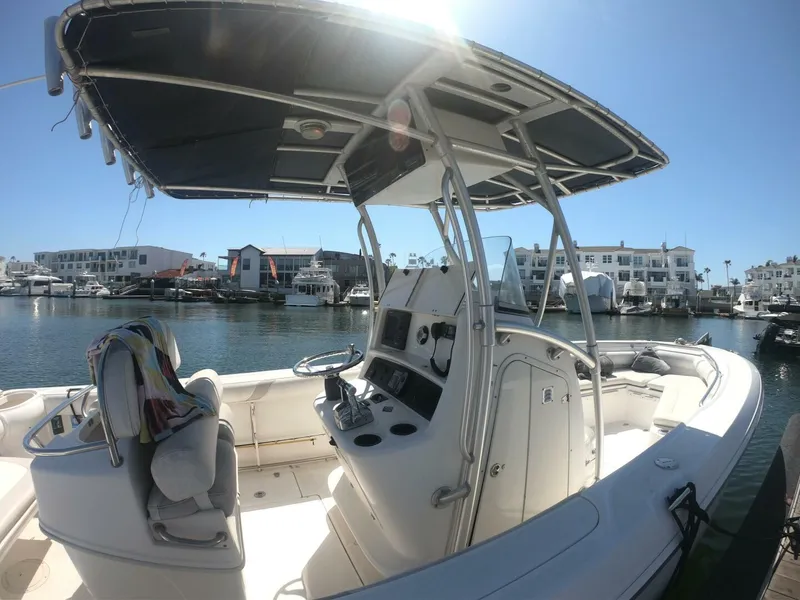 Slide: The Image of Boston Whaler 270 Outrage 2006 - 5295994