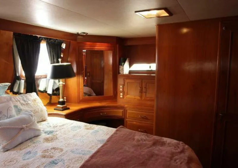 Slide: The Image of Ocean Alexander 42 CPMY 1989 - 5296156