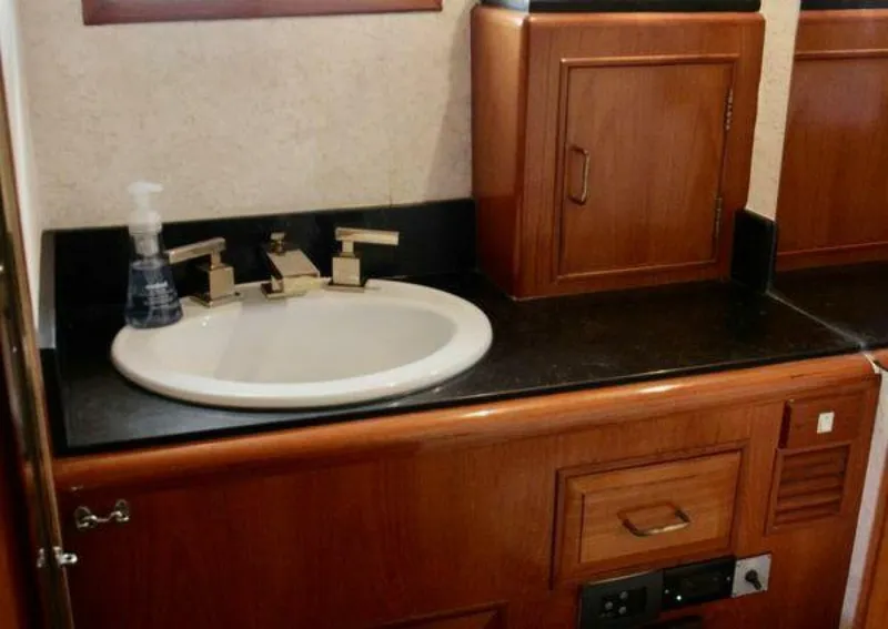 Slide: The Image of Ocean Alexander 42 CPMY 1989 - 5296158