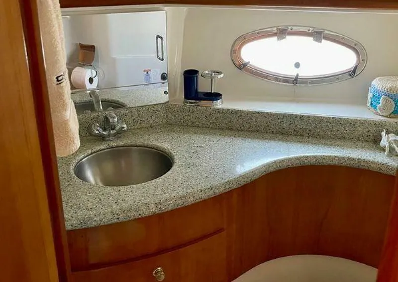 Slide: The Image of Carver 396 Motor Yacht 2001 - 5296239