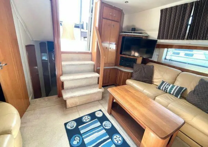 Slide: The Image of Carver 396 Motor Yacht 2001 - 5296230