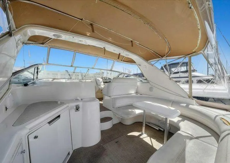 Slide: The Image of Cruisers Yachts 3870 Esprit 1999 - 5296292