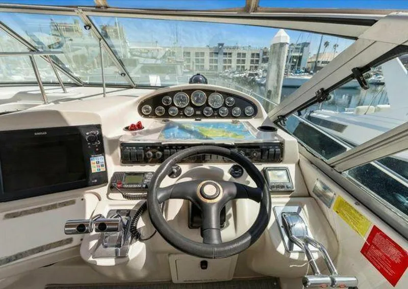 Slide: The Image of Cruisers Yachts 3870 Esprit 1999 - 5296297