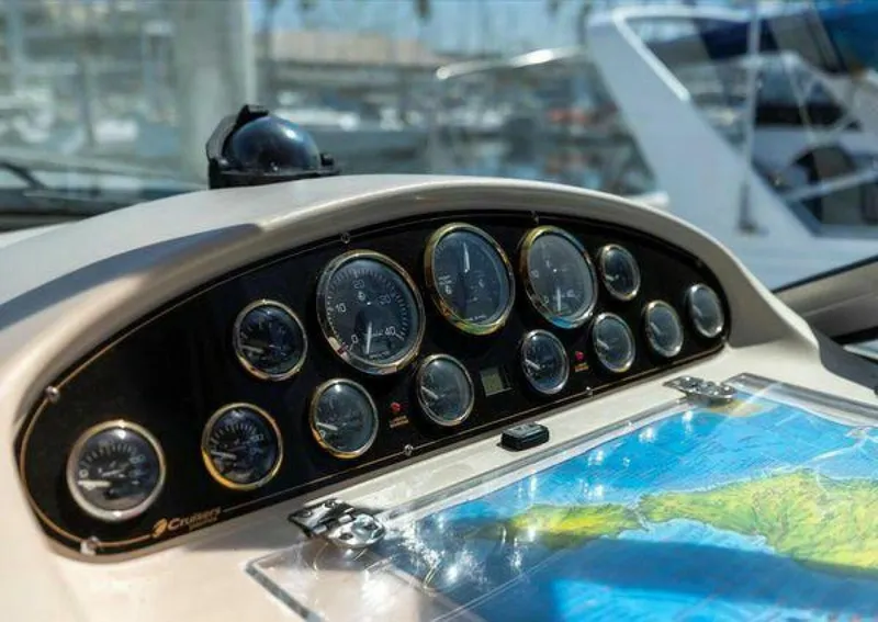 Slide: The Image of Cruisers Yachts 3870 Esprit 1999 - 5296298