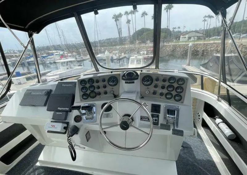 Slide: The Image of Carver 356 Aft Cabin Motor Yacht 1999 - 5296463