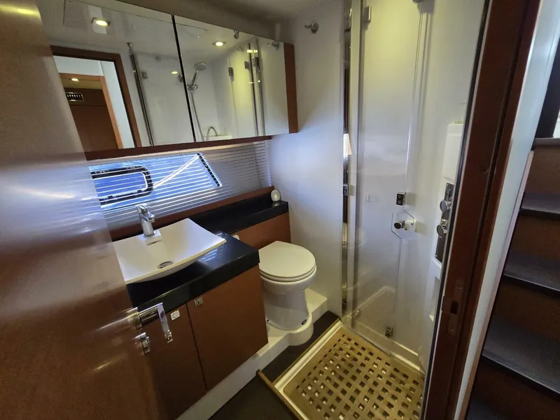 Slide: The Image of 2013 Prestige 500 Guest Head and Day Head - 5335499