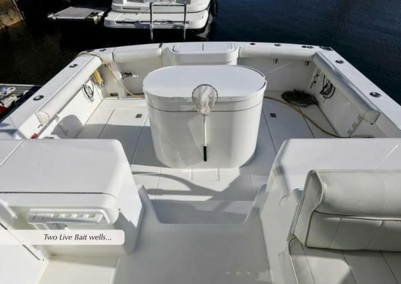 Slide: The Image of Cabo 35 Express 2000 - 5297291