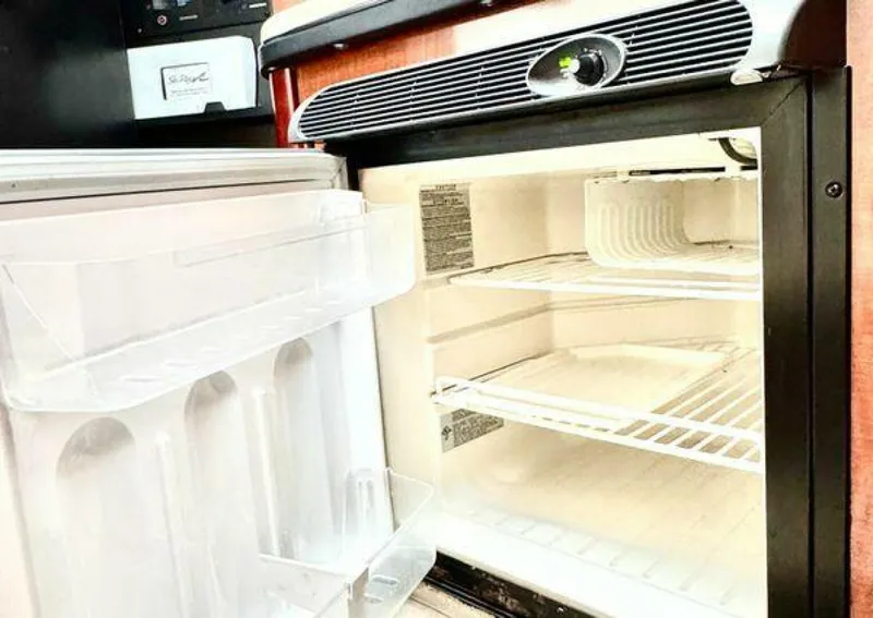 Slide: The Image of Sea Ray 260 Sundancer 2005 - 5297452