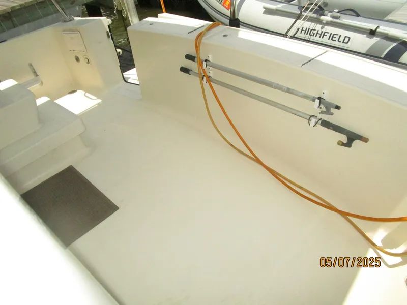 Slide: The Image of 34' Mainship aftdeck2 - 5297582